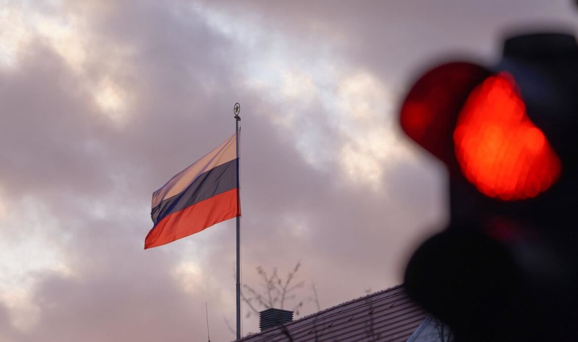 Vom Jahresende an darf Russland nur noch die Botschaft in Berlin und ein weiteres von bislang fünf Generalkonsulaten betreiben. (Symbolbild)