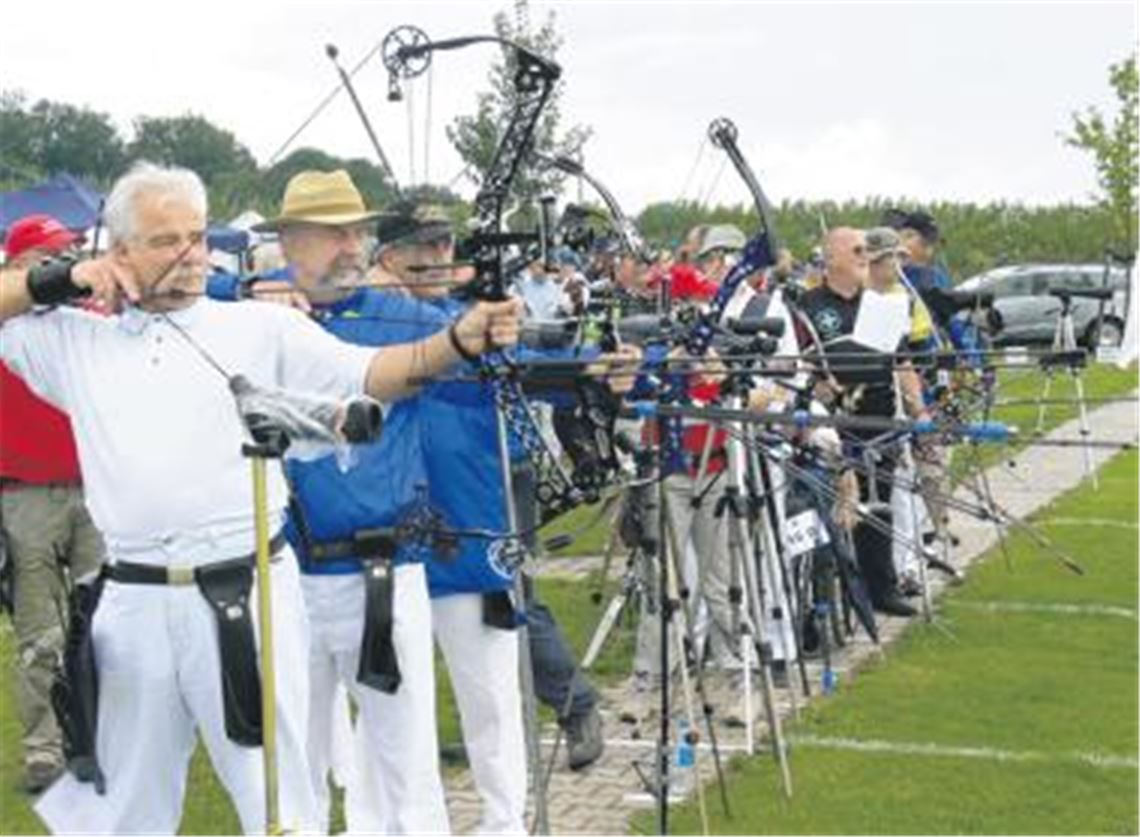 Von den Senioren bis zu den A-Schülern reicht das Starterfeld in Sternenfels. Die Schützen zeigen überaus ansprechende Leistungen, loben die Veranstalter. Foto: Garhöfer