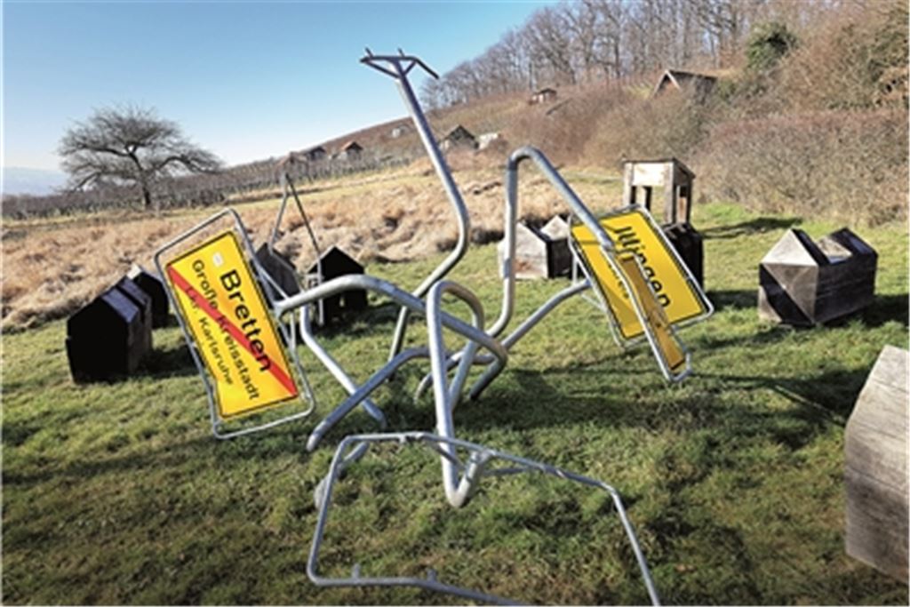 Von der Installation des Gemminger Künstlers Hinrich Zürn wurden erneut mehrere Teile entwendet. Foto: Weimper