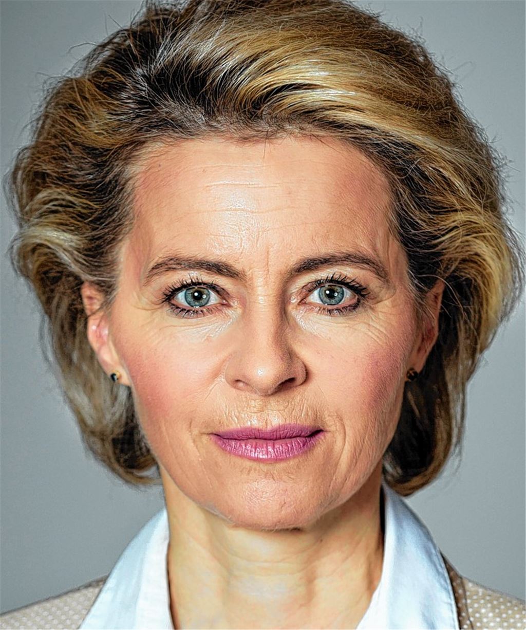 Von der Leyen steht Rede und Antwort