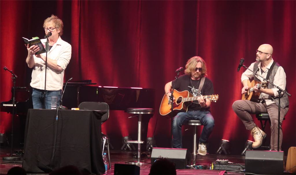 Von der Musik zur Lesung – Peter Freudenthaler (li.) zieht Bilanz. Foto: Warzecha