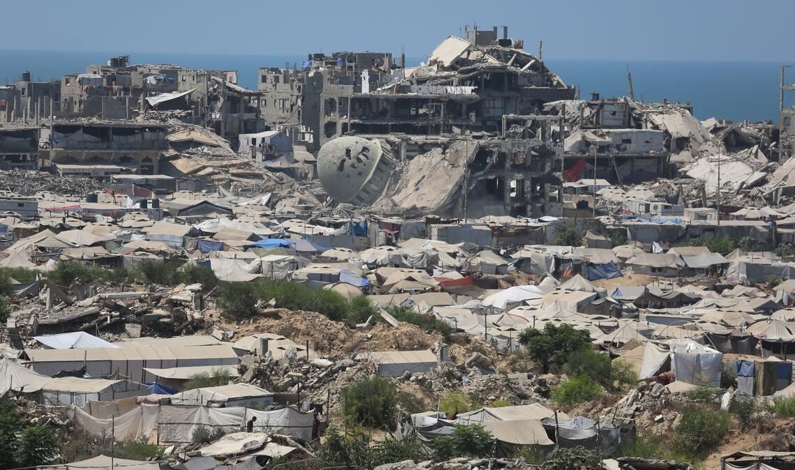 Vor der geplanten Offensive soll die dicht bewohnte Stadt Gaza geräumt werden. (Archivbild)
