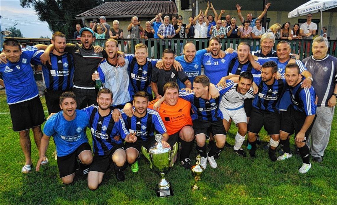 Stadtpokal mit Euphorie und Livemusik