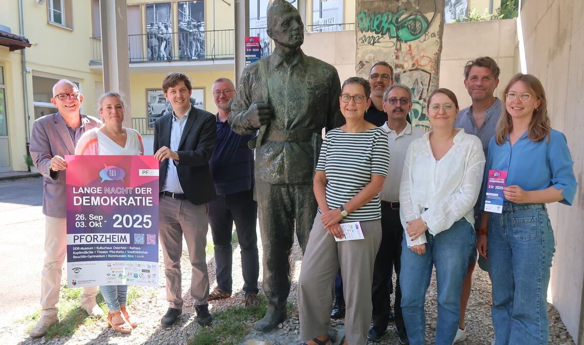 Vorfreude bei den Verantwortlichen für die „Lange Nacht der Demokratie“. Foto: Warzecha