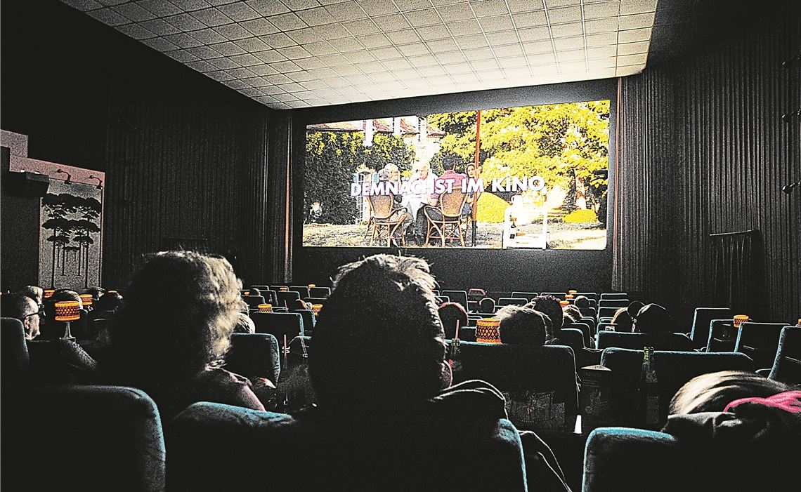 Vorhang auf im Mühlacker Kino Scala.Archivfoto: Fotomoment