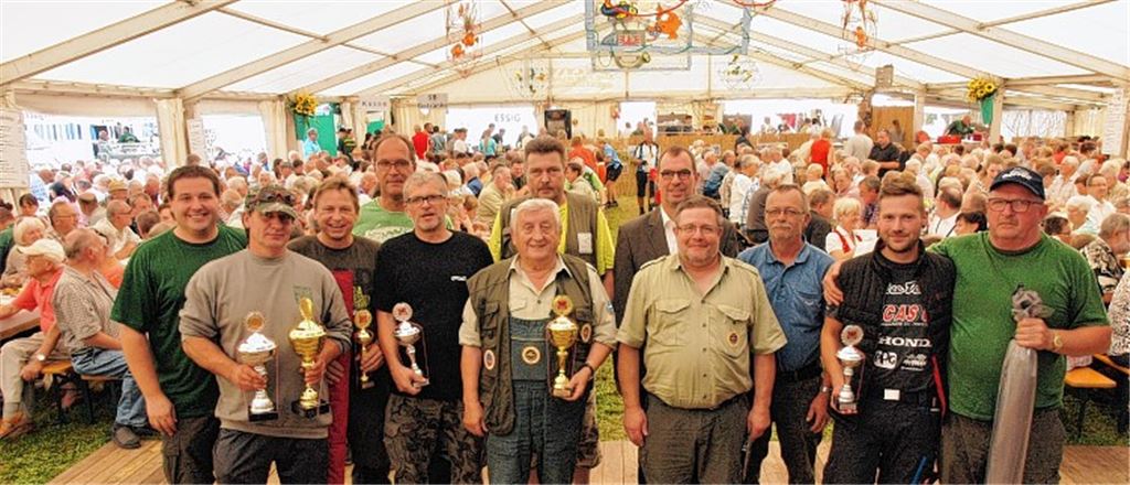 Fischerfest zieht Besucher in Scharen an