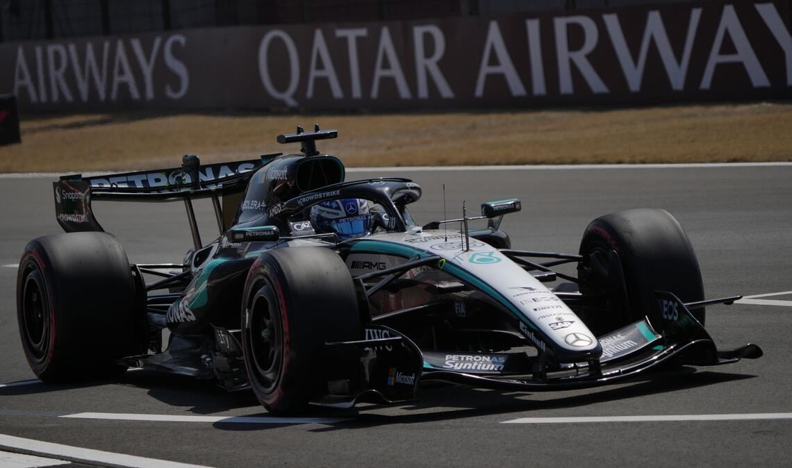 WM-Spitzenreiter George Russell führt auch in China das Feld an.