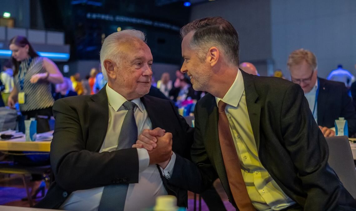 Wachwechsel bei der FDP: Auf Christian Dürr folgt Wolfgang Kubicki an der Spitze der Partei
