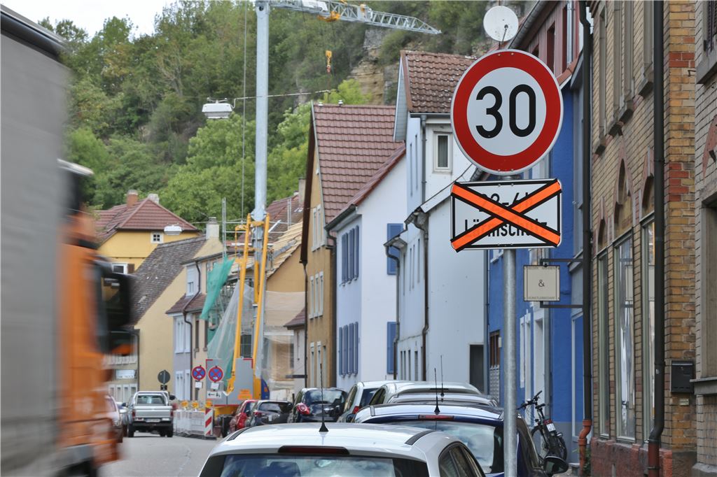 lh Tempo 30 Enzstraße (2)