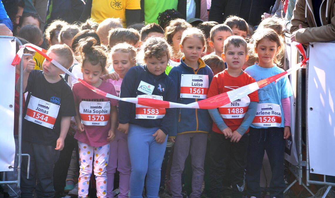 Wann geht es endlich los? Bambini warten auf den Start.