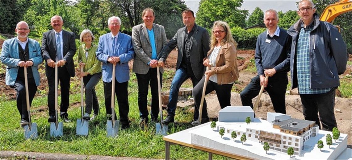 Bau von Seniorenheim hat begonnen