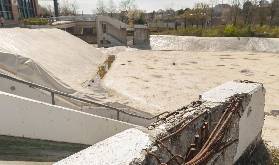 Was soll mit dem „Mühlehof-Loch“ geschehen? Braucht es überhaupt eine neue Stadthalle? Die Meinungen dazu gehen nicht nur in der Kommunalpolitik, sondern auch in der Bürgerschaft auseinander, wie zahlreiche Einsendungen auf die Leser(innen)-Umfrage zeigen. Sie läuft bis 26. November unter anderem über die Homepage unserer Zeitung. Symbolfoto: Archiv