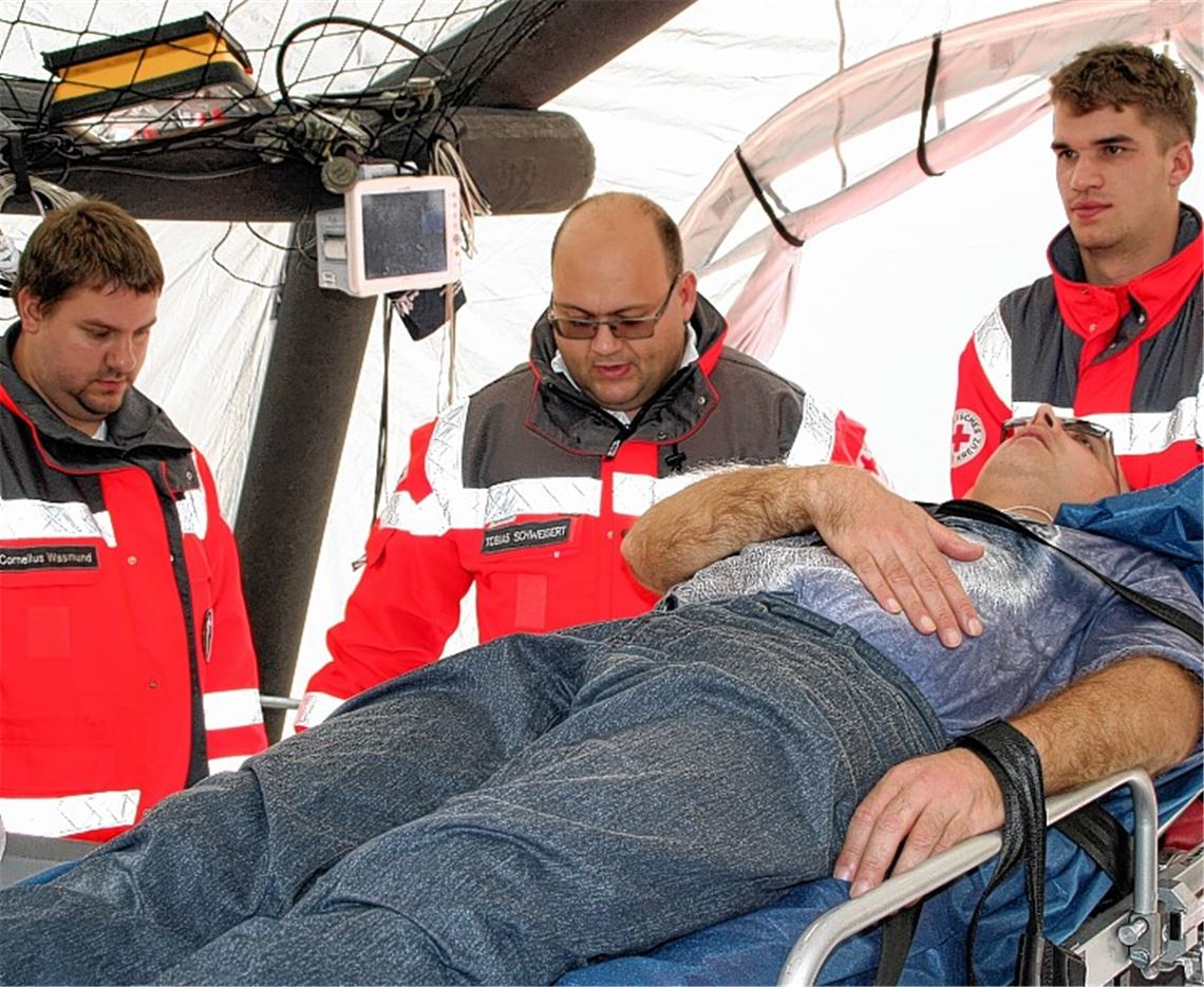 80 Rotkreuzler proben den Ernstfall