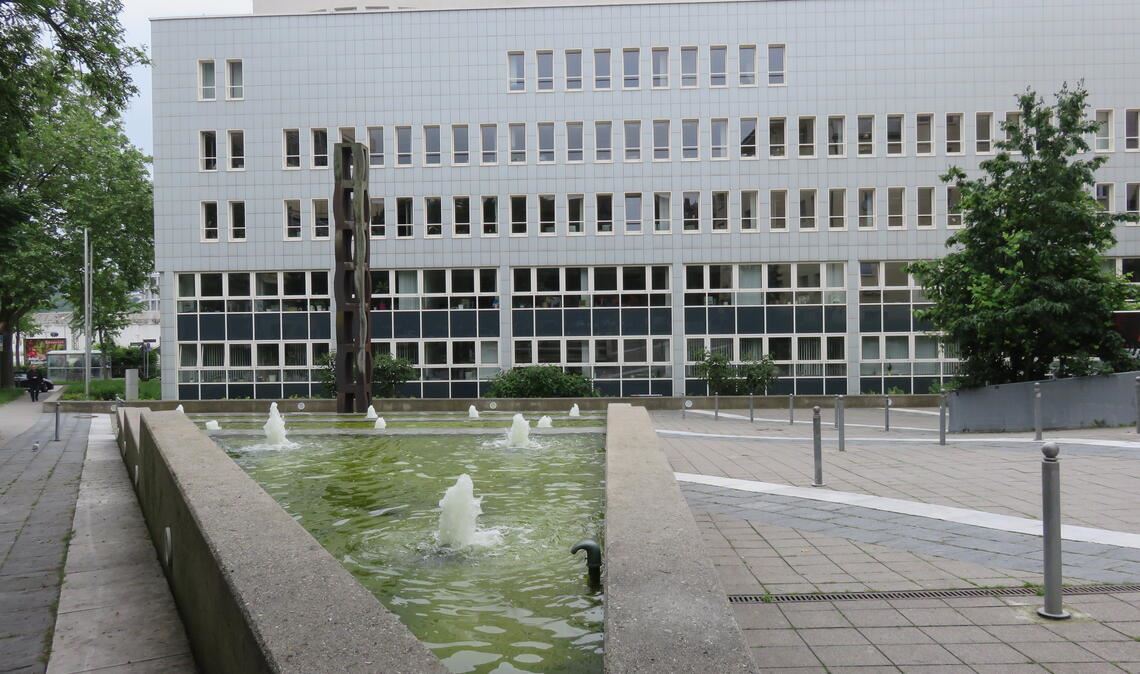 Waffenbesitz: Amt will Kontrollen forcieren