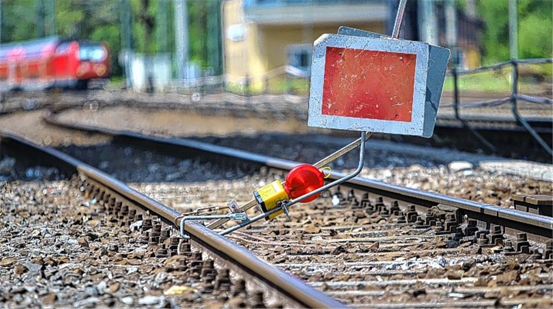 Bahn sperrt Strecke nach Illingen