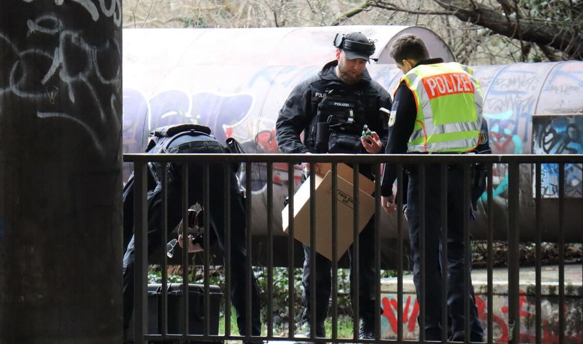 Wegen einer Spielhandgranate mussten Zugreisende bei Mannheim Einschränkungen in Kauf nehmen.