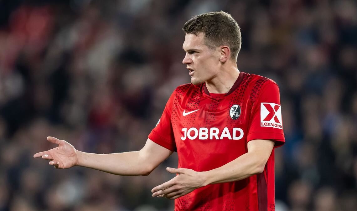 Wegen eines Tritts gegen die Tür der Schiedsrichterkabine muss Fußballprofi Matthias Ginter eine Geldstrafe zahlen (Archivfoto).