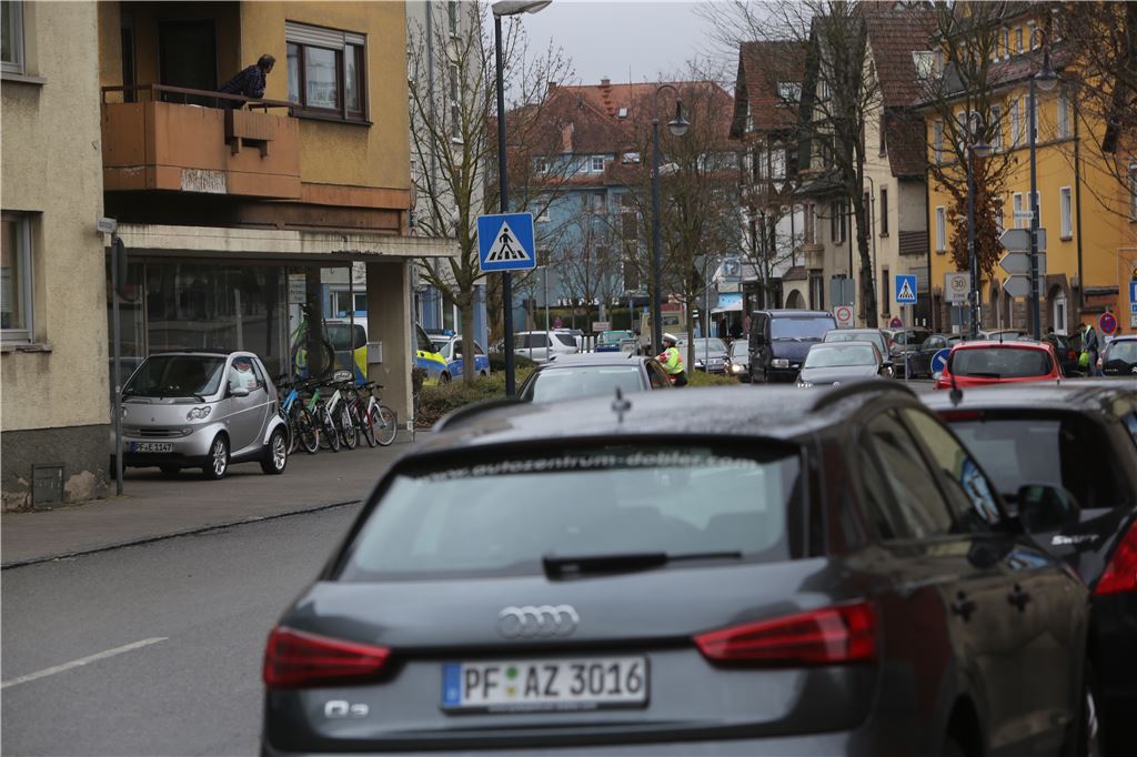 lh Unfall Radfahrer Kreisel (1)