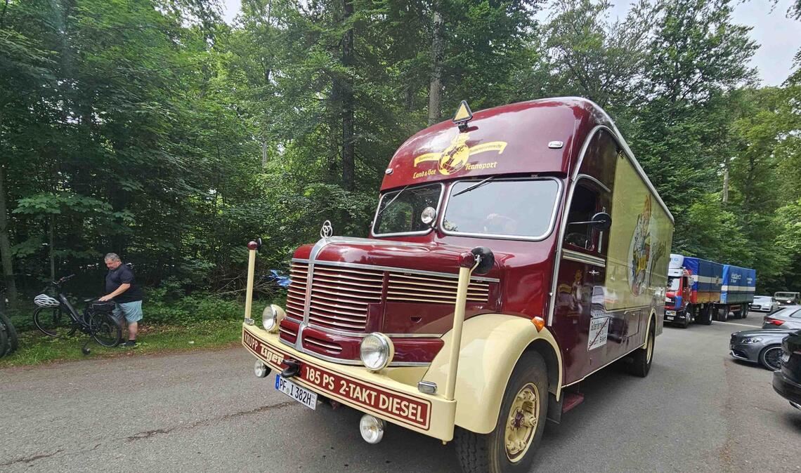 Weitere Bilder vom Lkw-Oldtimertreffen auf der Schwäbischen Alb.