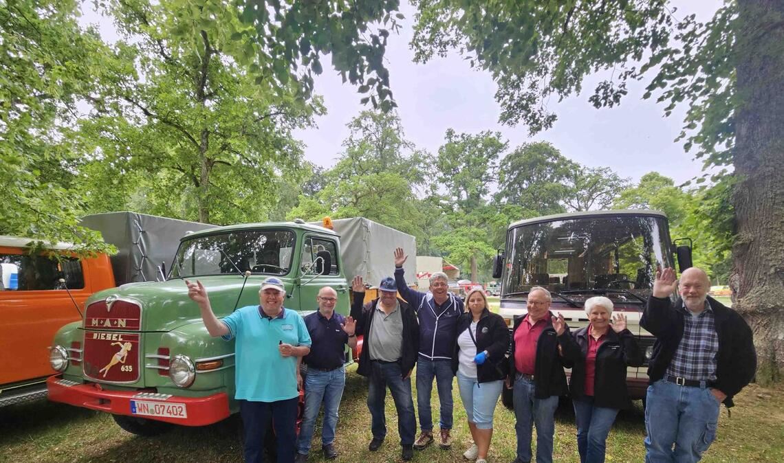 Weitere Bilder vom Lkw-Oldtimertreffen auf der Schwäbischen Alb.