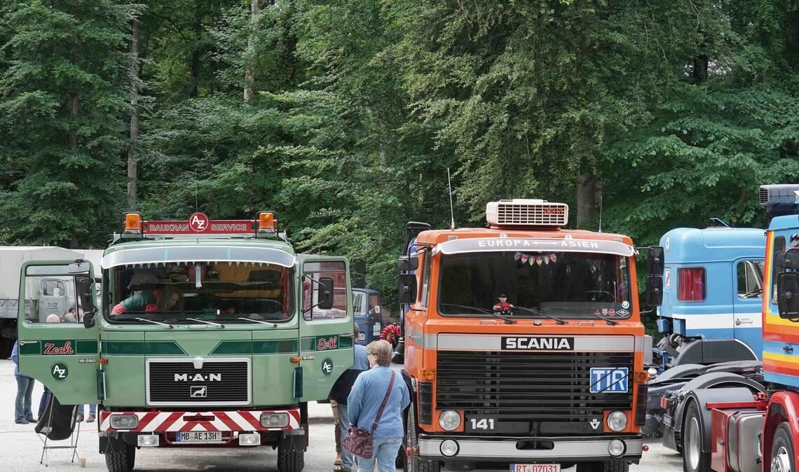 Weitere Bilder vom Lkw-Oldtimertreffen auf der Schwäbischen Alb.
