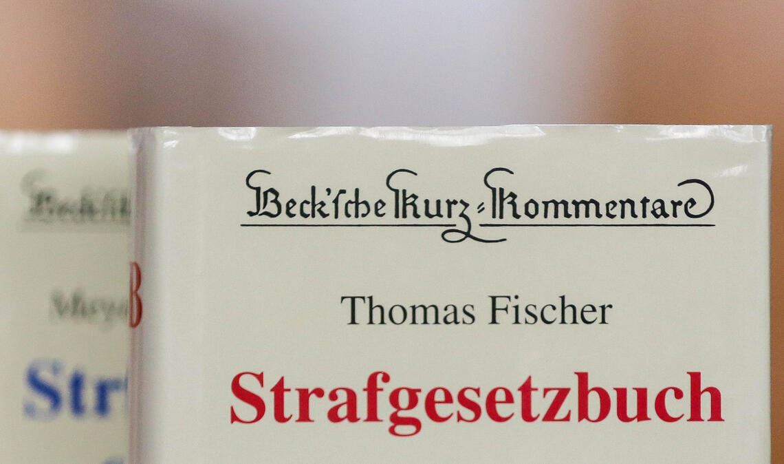 Welche Strafe auf die Prügelei am Schlossberg für die Täter folgt, hängt für den Hauptangeklagten vor allem davon ab, ob ihm eine Messerattacke nachgewiesen werden kann. Symbolfoto: Archiv/Hansen