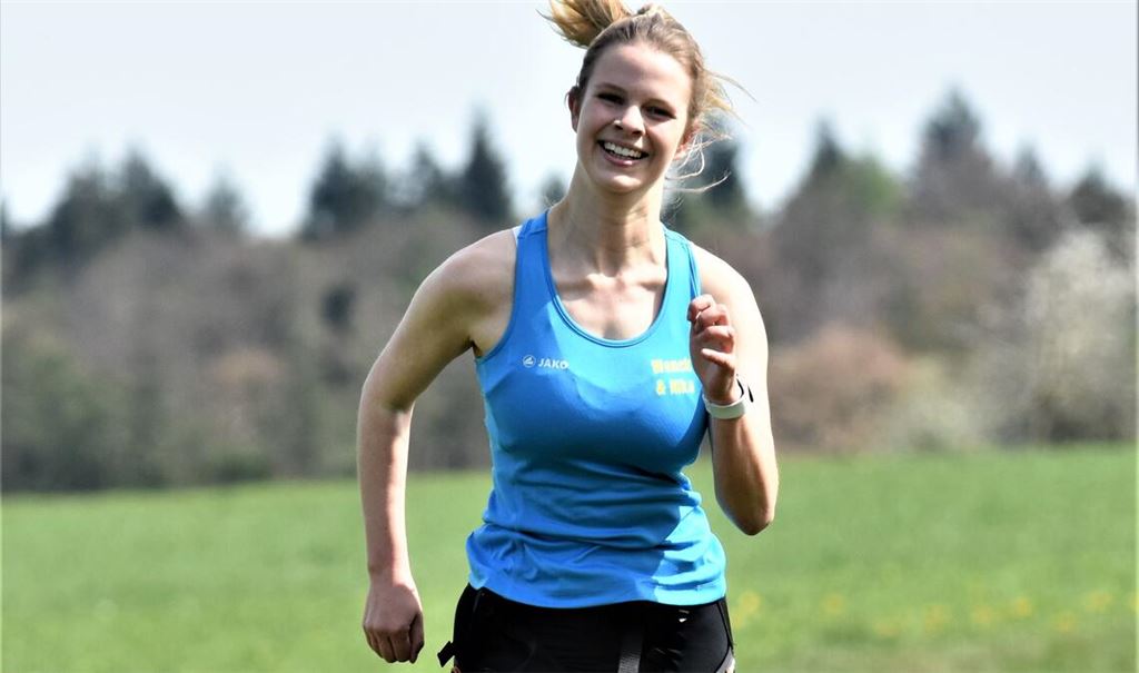 Wencke Zimmermann mit Nika beim 1000-Meter-Lauf im Sprint-Vierkampf. Foto: privat