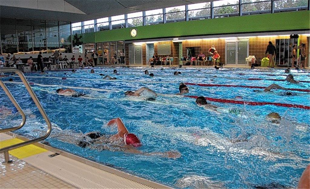 Rund um die Uhr ins kühle Nass