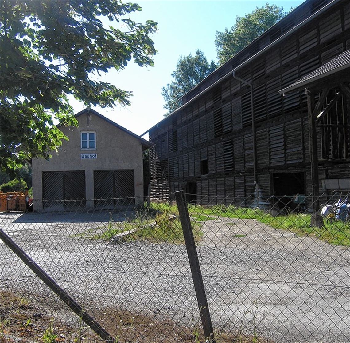 Wenn der Knittlinger Bauhof erst einmal umgezogen ist, wird zwischen Weissach und Esselbach eine große Fläche frei.