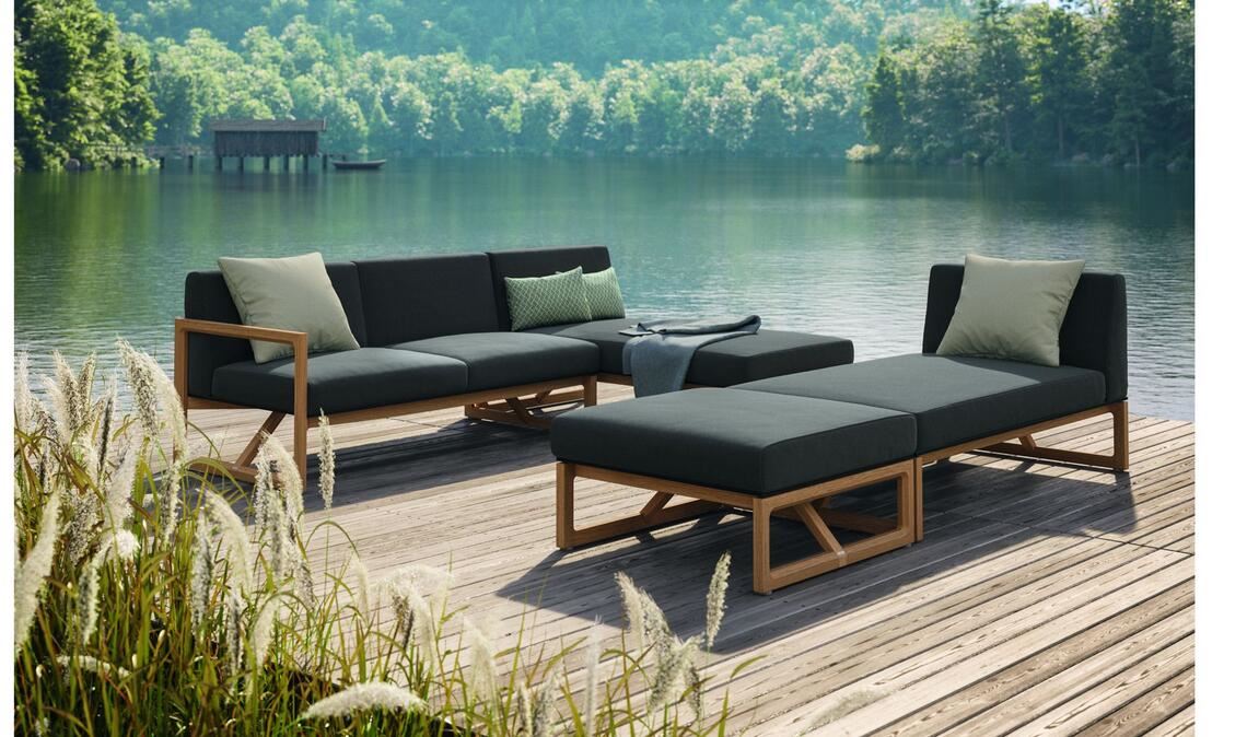 Wer es kantiger mag im dunklen Schokoton: Chaise longue und Sofa für Draußen namens „Trev“.