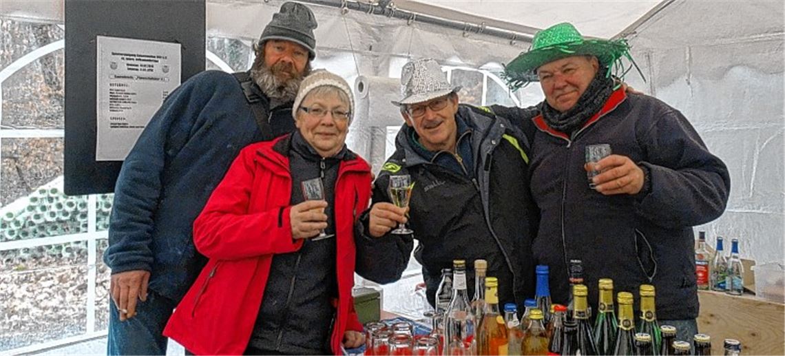 1200 Wanderer und Mops Murphy ziehen los