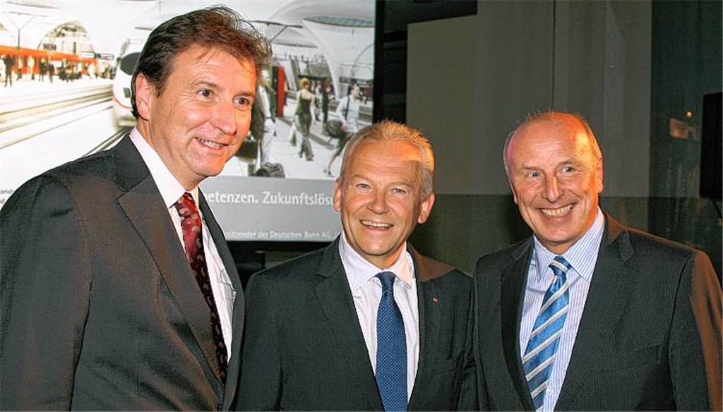 Werbung für S21: Chancen für die Region verspricht Bahn-Chef Rüdiger Grube (Mitte) bei seiner Visite bei der IHK. Rechts Präsident Burkard Thost, links Hauptgeschäftsführer Martin Keppler.