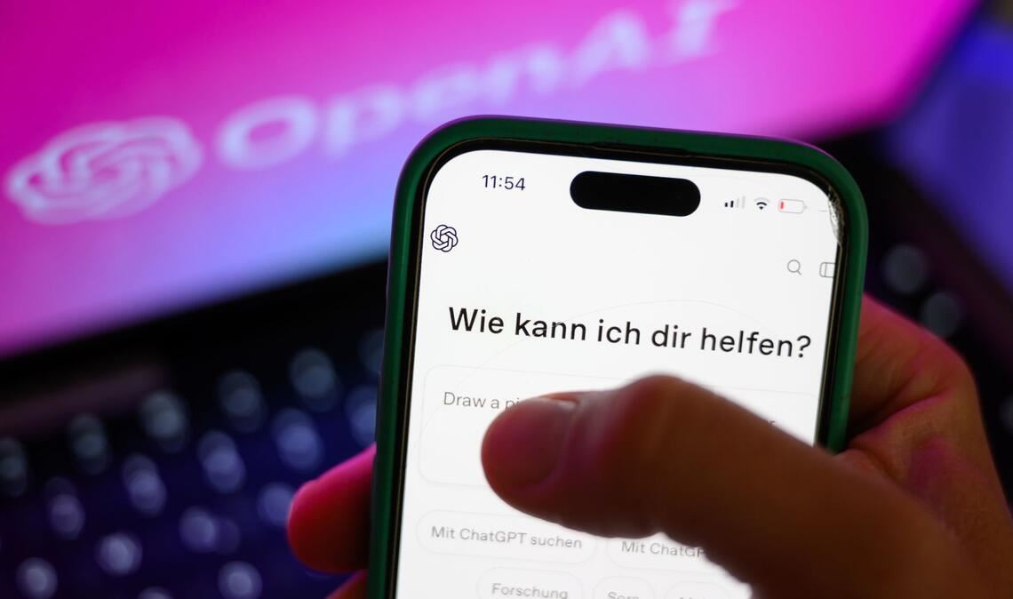 Werden als nützlich empfunden: Dialogsysteme wie ChatGPT. (Illustration)