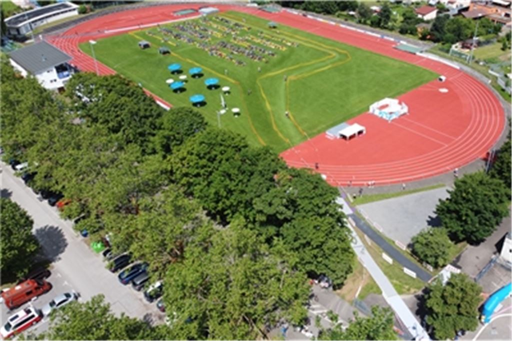 Wie im vergangenen Sommer wird der Mittelpunkt des Mühlacker Triathlons – also Zieleinlauf und Wechselzone – im Käppele-Stadion verortet sein. Archivfoto: Schramm