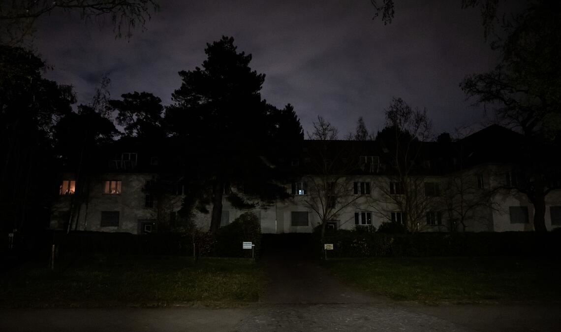 Wie in Berlin bei einem Stromausfall im April blieben die Lichter aus (Archivbild)