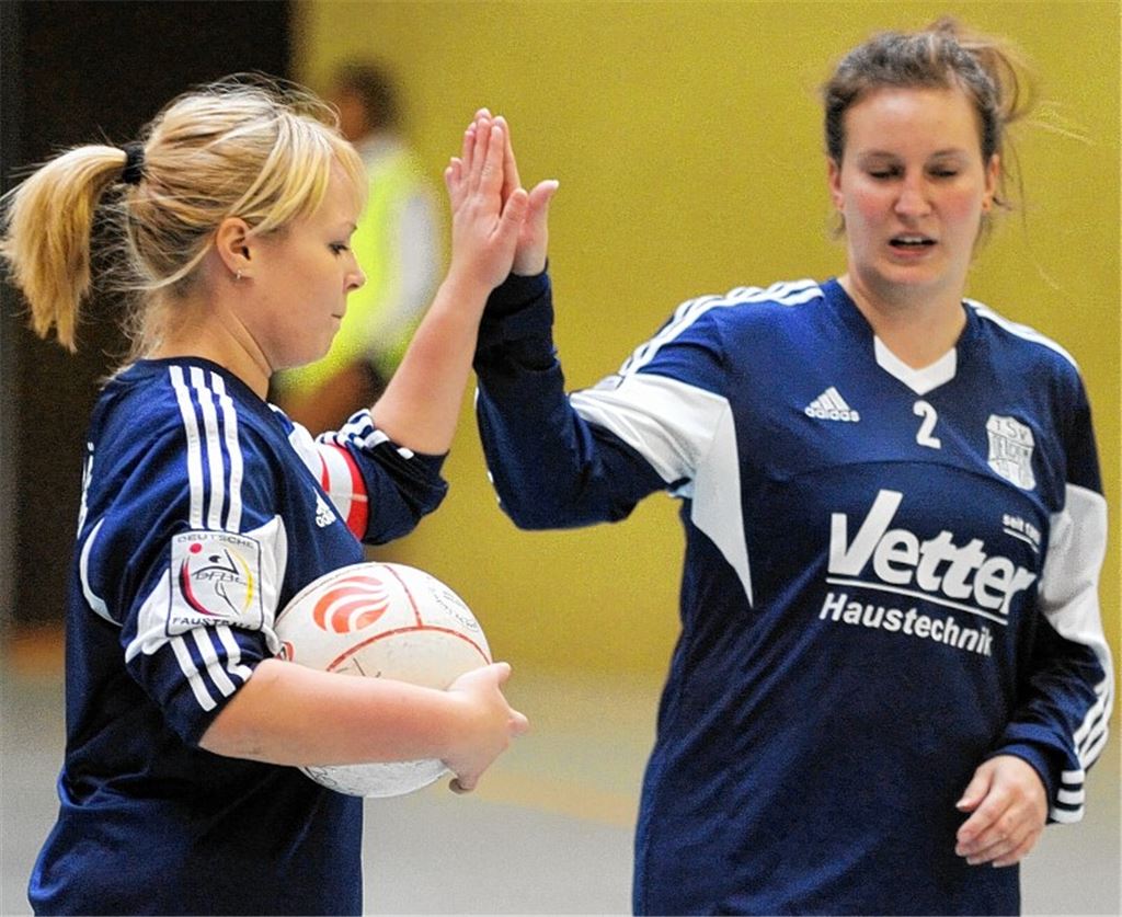 Wieder ein paar Punkte: Die Faustball-Frauen des TSV Ötisheim spielen in der 2. Bundesliga Süd bis dato eine gute Rolle. Foto: Fotomoment