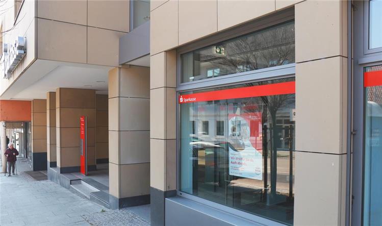 Sparkassen-Neustart freut Rathauschef