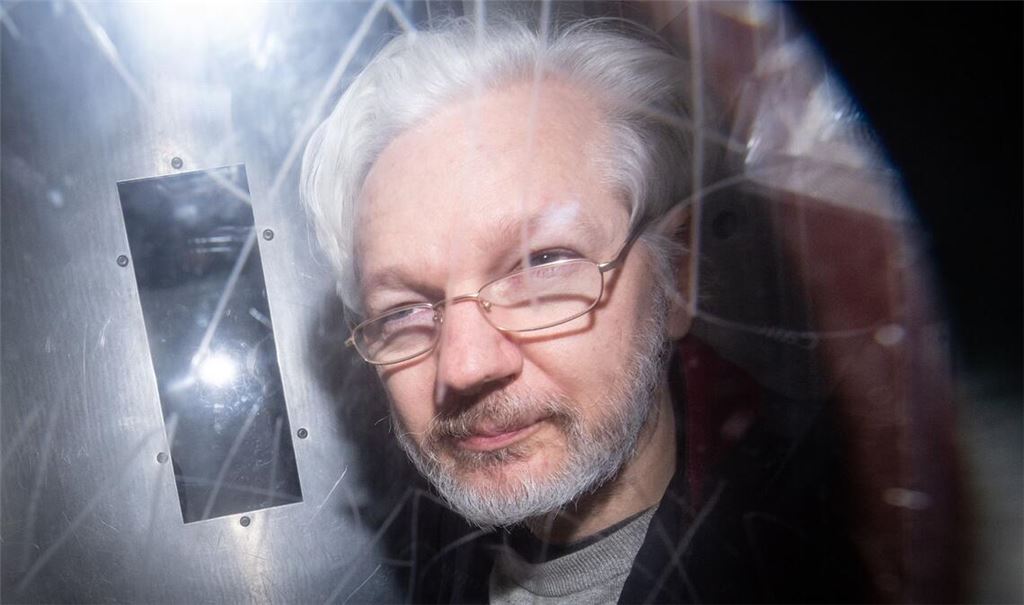 Wikileaks-Gründer Julian Assange muss seine Auslieferung befürchten.