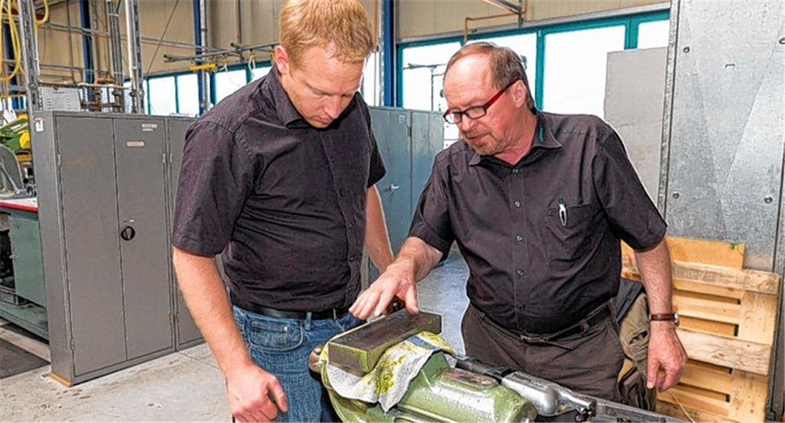 Willi Schmid (re.) mit Kollege und Nachfolger Martin Erle.