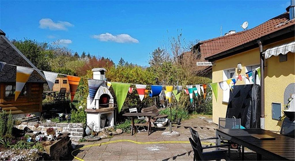 Wimpel für die Kelter