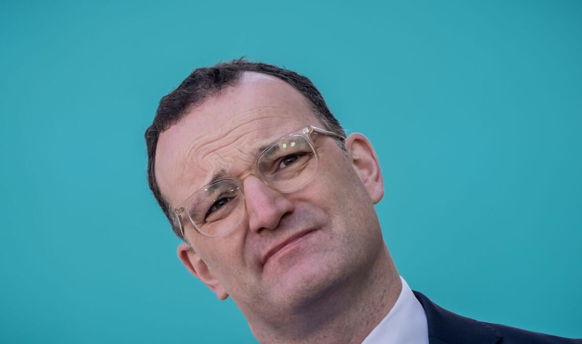 "Wir müssen zu politischen Entscheidungen kommen", sagt Fraktionschef Jens Spahn.