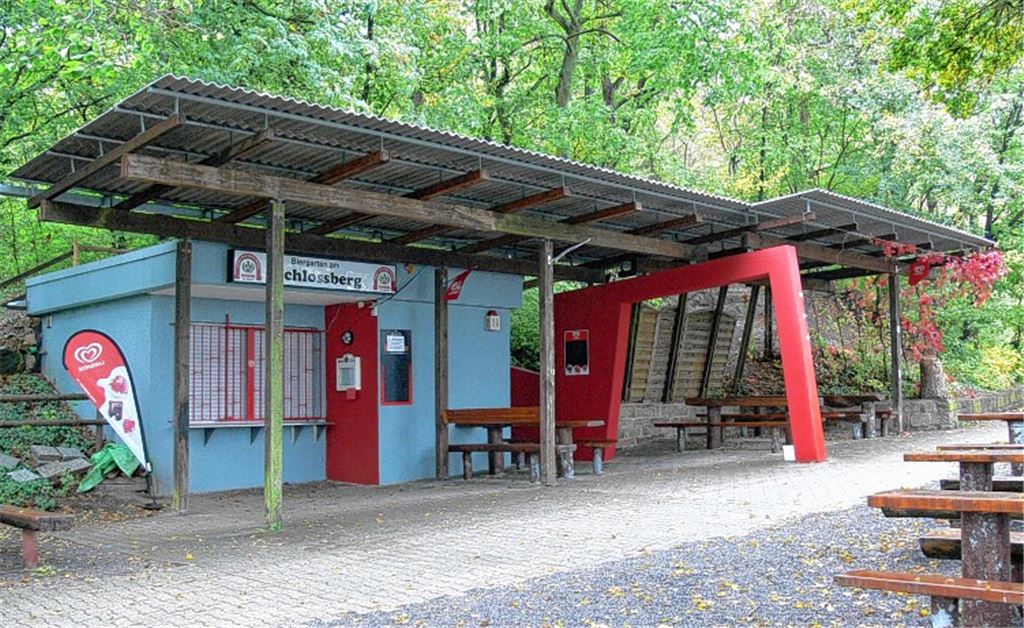 Wird bald sein Gesicht verändern: der Kiosk auf dem Sternenfelser Schloßberg.