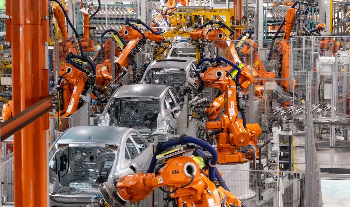 Wird in Firmen mit Betriebsrat automatisiert, entwickelt sich die Produktivität deutlich besser als in Unternehmen ohne Betriebsrat. (Archivbild)