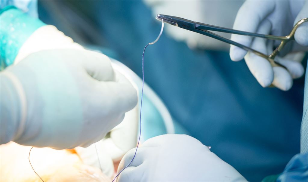 Wird nur herumgedoktert oder wird die geplante Reform ein Behandlungserfolg? Das fragen sich Träger landauf, landab.Symbolfoto: RKH