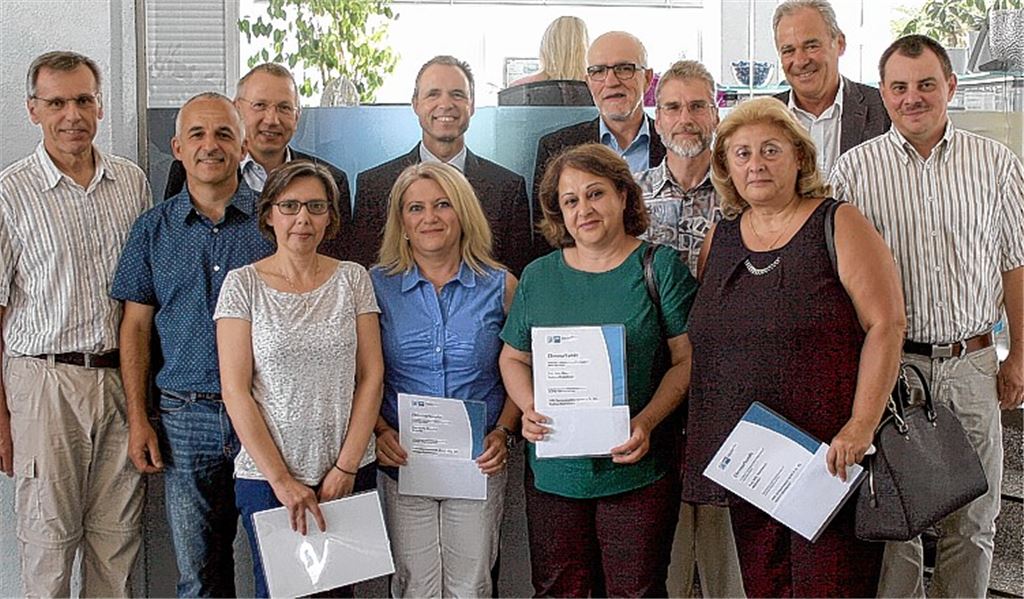 Technik-Firma dankt langjährigen Mitarbeitern