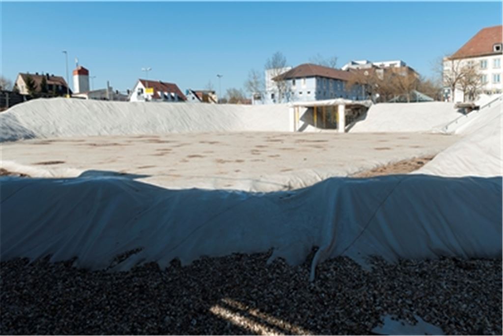 Wo früher der Mühlehof stand, klafft jetzt ein Loch. Foto: Fotomoment
