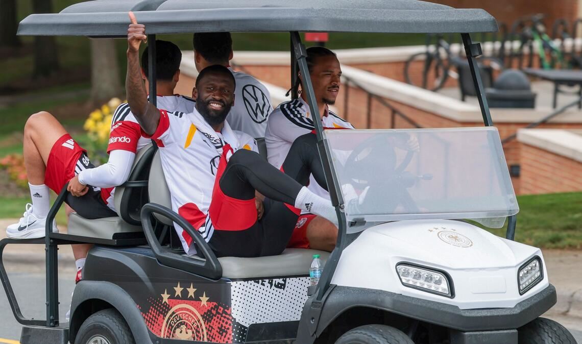 Wohin führt die wilde WM-Fahrt mit der ewigen Turnier-Verheißung Leroy Sané am Steuer?