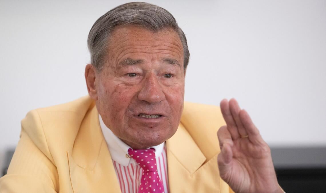 Wolfgang Grupp, ehemaliger Chef des Bekleidungsunternehmens Trigema, erklärt, warum er auch in schwierigen Zeiten nicht auf politische Hilfe setzt (Archivfoto).