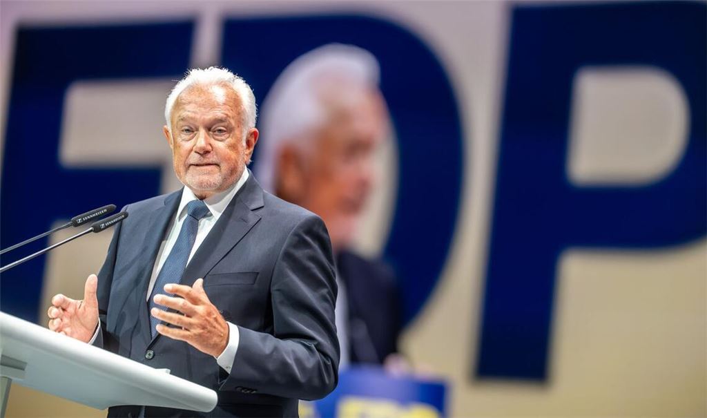 Wolfgang Kubicki siegt in Kampfabstimmung um den FDP-Vorsitz