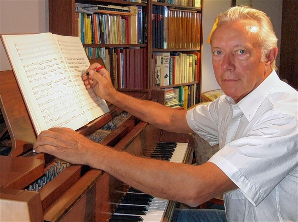 Wolfhard Bickel möchte mit Musikern der Sinfonietta Mühlacker, Gesangssolisten und einem Projektchor das Weihnachtsoratorium aufführen.